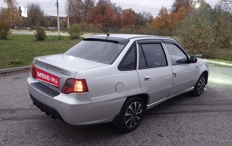 Daewoo Nexia I рестайлинг, 2010 год, 200 000 рублей, 5 фотография