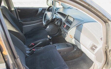 Suzuki Liana, 2003 год, 300 000 рублей, 14 фотография