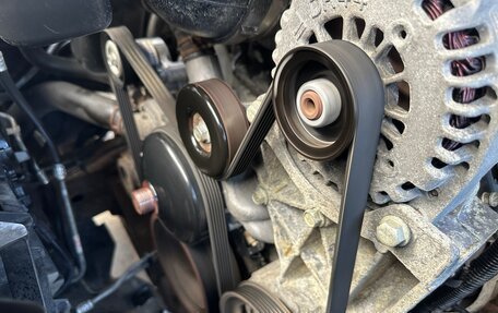 Cadillac Escalade III, 2014 год, 2 650 000 рублей, 9 фотография