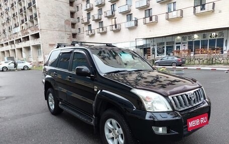 Toyota Land Cruiser Prado 120 рестайлинг, 2006 год, 2 000 000 рублей, 1 фотография