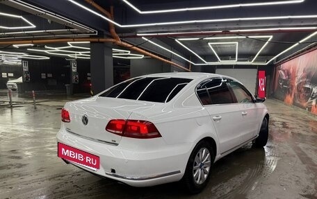 Volkswagen Passat B7, 2013 год, 900 000 рублей, 4 фотография