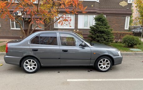 Hyundai Accent II, 2004 год, 585 000 рублей, 2 фотография