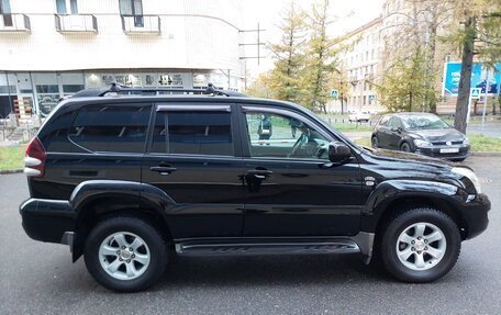 Toyota Land Cruiser Prado 120 рестайлинг, 2006 год, 2 000 000 рублей, 4 фотография