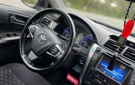 Toyota Camry, 2015 год, 2 100 000 рублей, 4 фотография