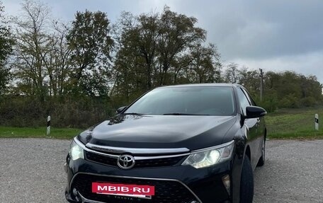 Toyota Camry, 2015 год, 2 100 000 рублей, 2 фотография