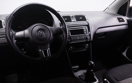 Volkswagen Polo VI (EU Market), 2014 год, 869 000 рублей, 11 фотография