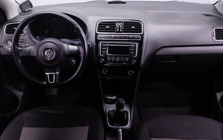 Volkswagen Polo VI (EU Market), 2014 год, 869 000 рублей, 15 фотография