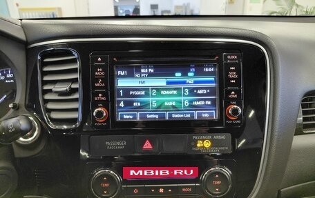 Mitsubishi Outlander III рестайлинг 3, 2017 год, 1 699 000 рублей, 14 фотография