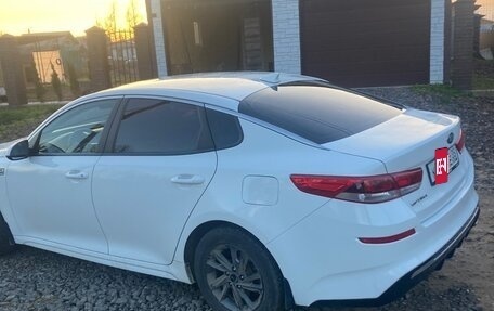 KIA Optima IV, 2018 год, 1 700 000 рублей, 2 фотография