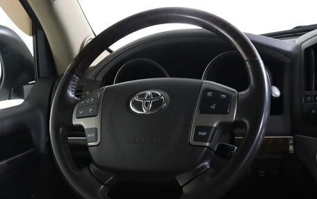 Toyota Land Cruiser 200, 2010 год, 3 100 000 рублей, 9 фотография