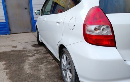 Honda Fit III, 2003 год, 400 000 рублей, 5 фотография