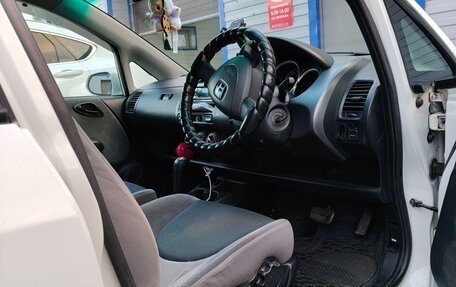 Honda Fit III, 2003 год, 400 000 рублей, 8 фотография