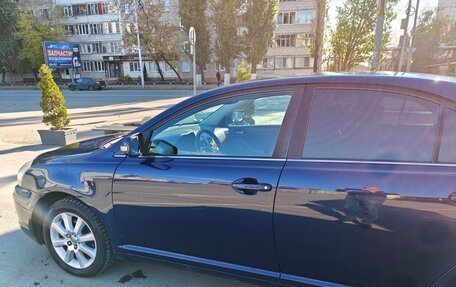 Toyota Avensis III рестайлинг, 2007 год, 900 000 рублей, 8 фотография