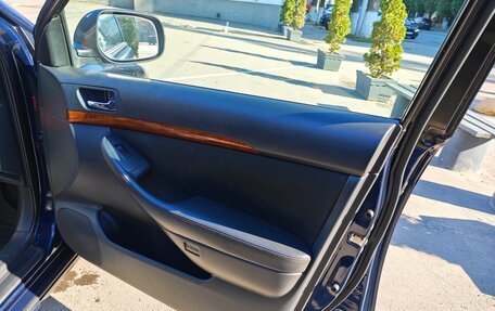 Toyota Avensis III рестайлинг, 2007 год, 900 000 рублей, 20 фотография