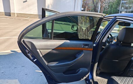 Toyota Avensis III рестайлинг, 2007 год, 900 000 рублей, 34 фотография