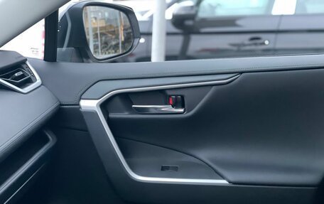 Toyota RAV4, 2025 год, 3 900 000 рублей, 16 фотография