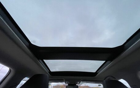 Toyota RAV4, 2025 год, 3 900 000 рублей, 21 фотография