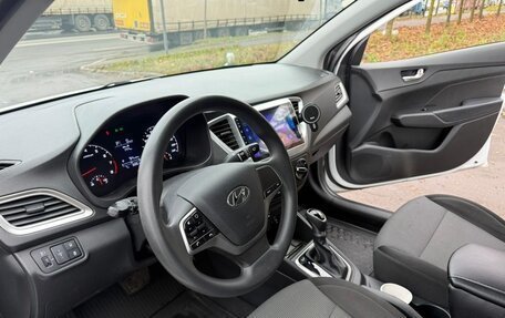 Hyundai Solaris II рестайлинг, 2021 год, 1 600 000 рублей, 7 фотография