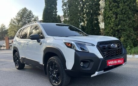 Subaru Forester, 2023 год, 3 500 000 рублей, 10 фотография