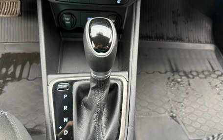 Hyundai Solaris II рестайлинг, 2021 год, 1 600 000 рублей, 10 фотография