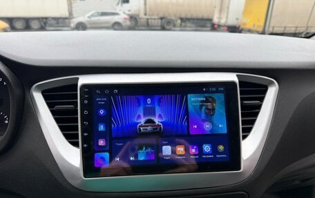 Hyundai Solaris II рестайлинг, 2021 год, 1 600 000 рублей, 9 фотография