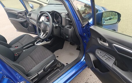 Honda Fit III, 2015 год, 1 200 000 рублей, 15 фотография