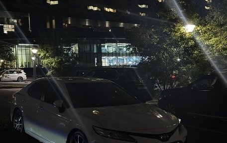 Toyota Camry, 2021 год, 2 263 000 рублей, 2 фотография