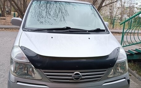 Nissan Serena II, 2003 год, 620 000 рублей, 1 фотография