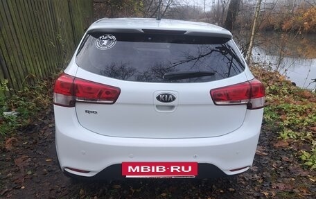 KIA Rio III рестайлинг, 2016 год, 820 000 рублей, 3 фотография