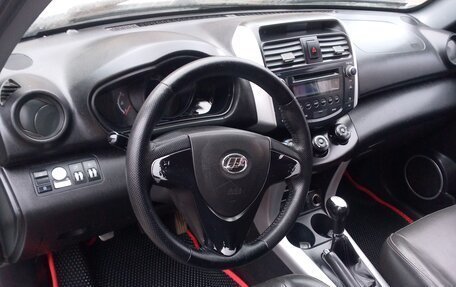 Lifan X60 I рестайлинг, 2015 год, 520 000 рублей, 14 фотография