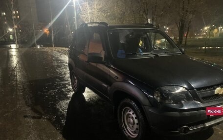 Chevrolet Niva I рестайлинг, 2011 год, 550 000 рублей, 2 фотография