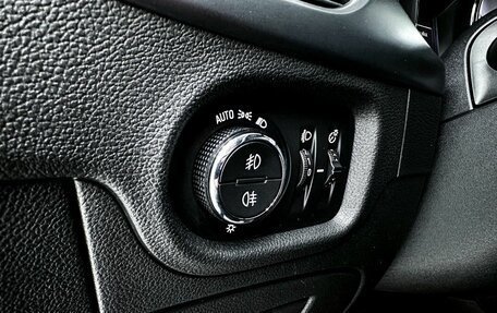 Opel Astra K, 2019 год, 1 700 000 рублей, 10 фотография