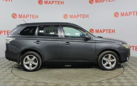 Mitsubishi Outlander III рестайлинг 3, 2013 год, 1 259 000 рублей, 4 фотография