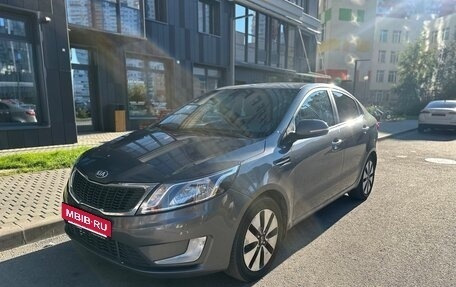 KIA Rio III рестайлинг, 2013 год, 845 000 рублей, 2 фотография