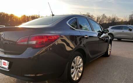 Opel Astra J, 2013 год, 719 000 рублей, 4 фотография