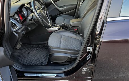 Opel Astra J, 2013 год, 719 000 рублей, 24 фотография