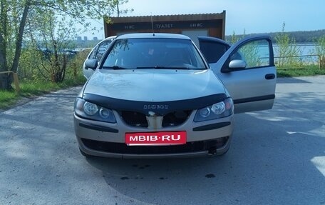 Nissan Almera, 2004 год, 250 000 рублей, 8 фотография