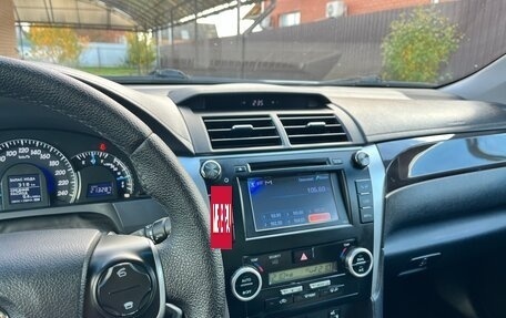 Toyota Camry, 2014 год, 1 800 000 рублей, 3 фотография