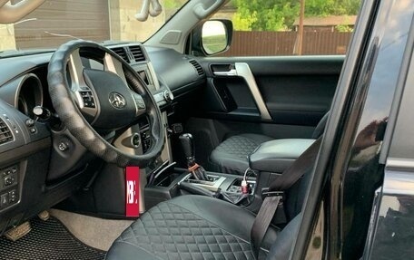 Toyota Land Cruiser Prado 150 рестайлинг 2, 2012 год, 2 500 000 рублей, 9 фотография