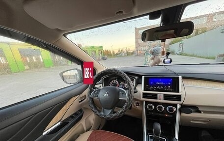 Mitsubishi Xpander, 2021 год, 2 350 000 рублей, 9 фотография