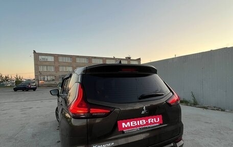 Mitsubishi Xpander, 2021 год, 2 350 000 рублей, 3 фотография