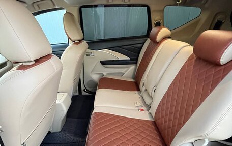 Mitsubishi Xpander, 2021 год, 2 350 000 рублей, 18 фотография