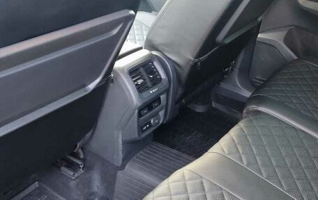 Volkswagen Tiguan II, 2020 год, 2 900 000 рублей, 10 фотография