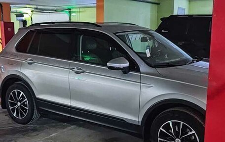 Volkswagen Tiguan II, 2020 год, 2 900 000 рублей, 18 фотография