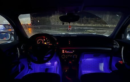 BMW 1 серия, 2008 год, 520 000 рублей, 15 фотография