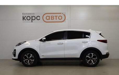 KIA Sportage IV рестайлинг, 2020 год, 2 300 000 рублей, 2 фотография