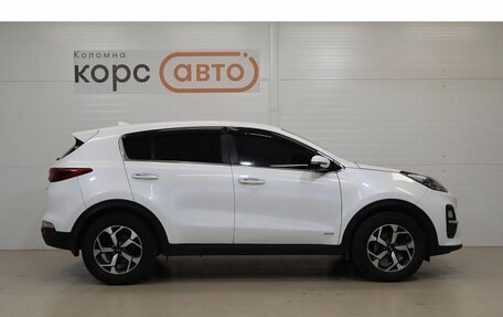KIA Sportage IV рестайлинг, 2020 год, 2 300 000 рублей, 4 фотография