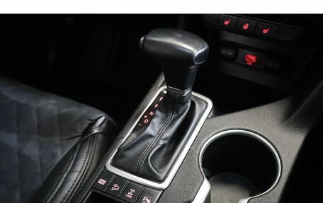 KIA Sportage IV рестайлинг, 2020 год, 2 300 000 рублей, 14 фотография