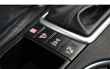 KIA Sportage IV рестайлинг, 2020 год, 2 300 000 рублей, 15 фотография