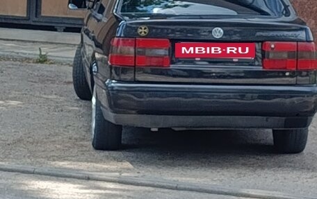 Volkswagen Passat B4, 1994 год, 280 000 рублей, 3 фотография